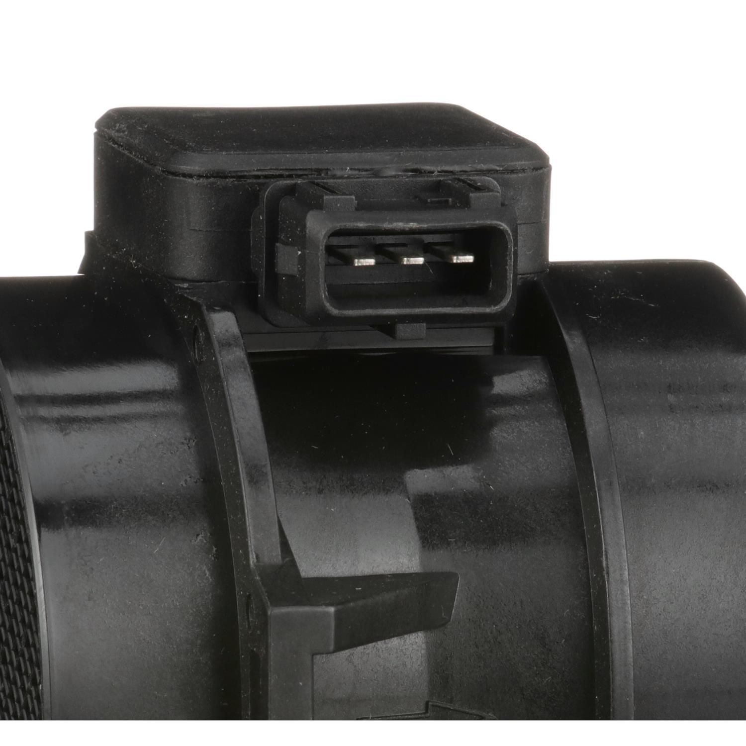 Standard Motor Products MAS0159 - Mass Air Flow Sensor Standard Motor Products MAS0159 Mass Air Flow Sensor product image 2 of 3