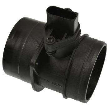 2007 Volkswagen Bora Mass Air Flow Sensor Standard Motor Products MAS0160 image 2 of 3