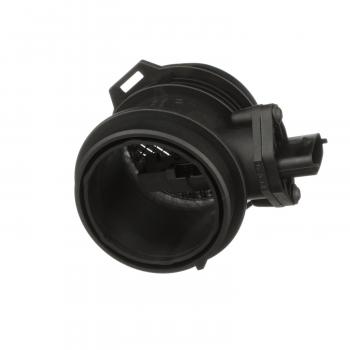 2005 Kia Sedona Mass Air Flow Sensor Standard Motor Products MAS0165 image 1 of 3