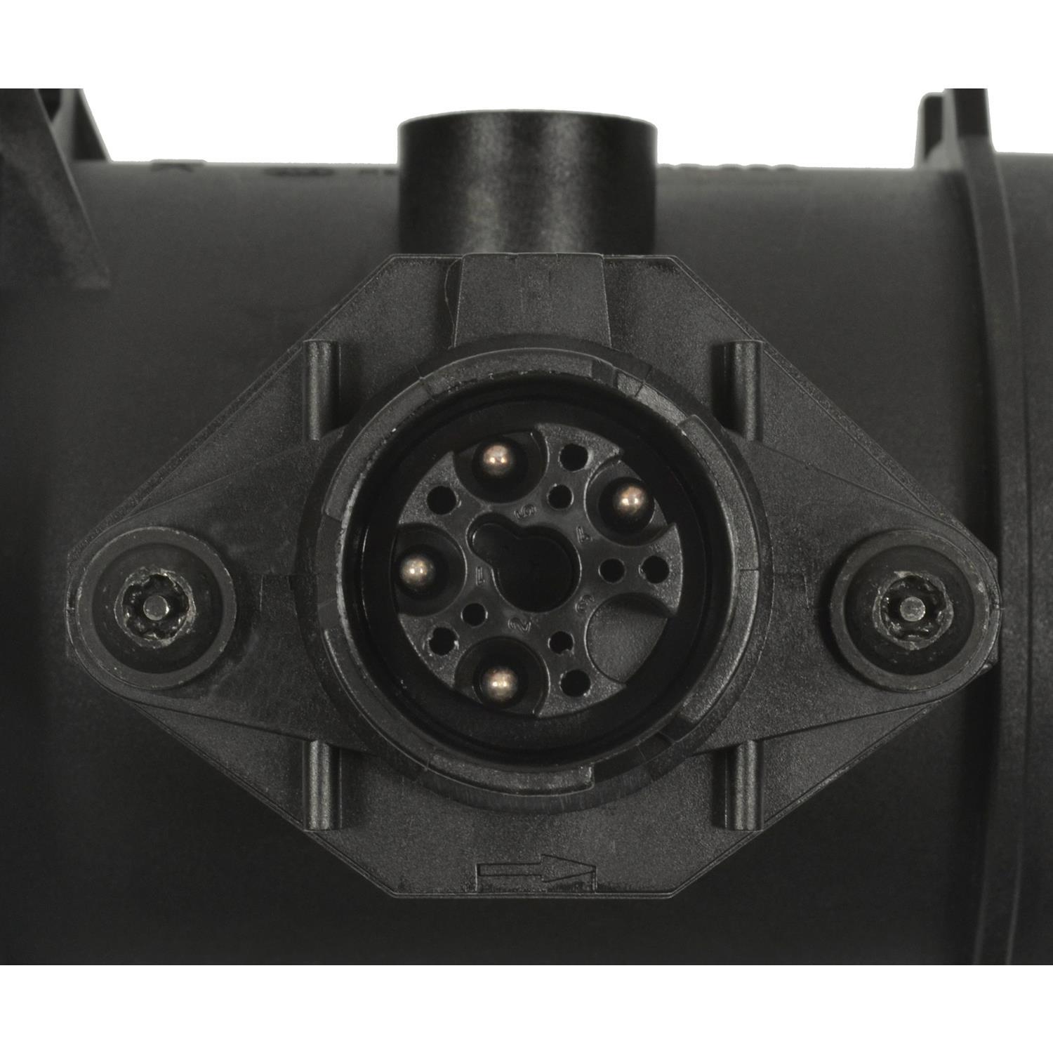 Standard Motor Products MAS0172 - Mass Air Flow Sensor Standard Motor Products MAS0172 Mass Air Flow Sensor product image 3 of 3