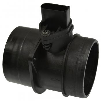2004 Volkswagen Jetta Mass Air Flow Sensor Standard Motor Products MAS0333 image 2 of 3