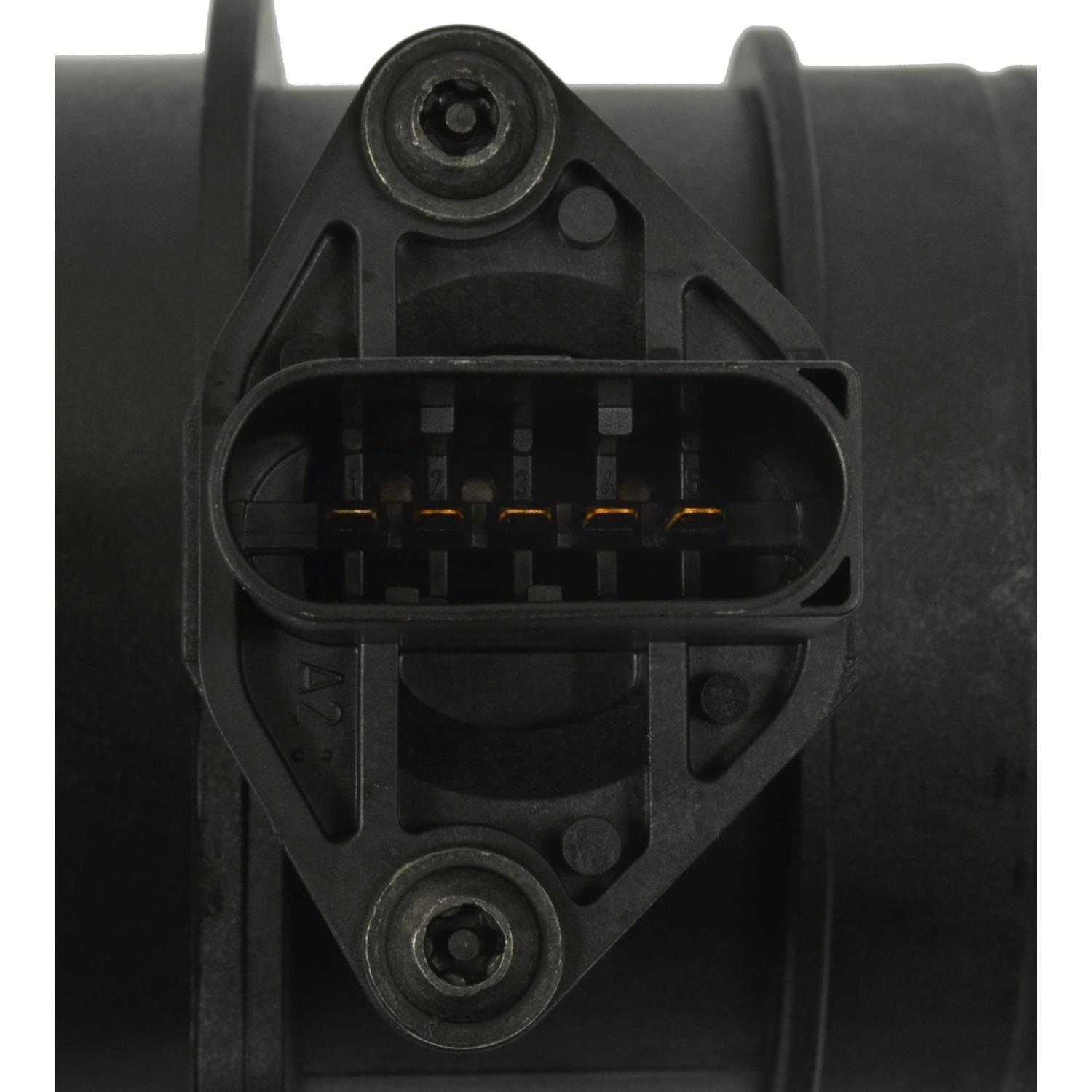 Standard Motor Products MAS0333 - Mass Air Flow Sensor Standard Motor Products MAS0333 Mass Air Flow Sensor product image 3 of 3