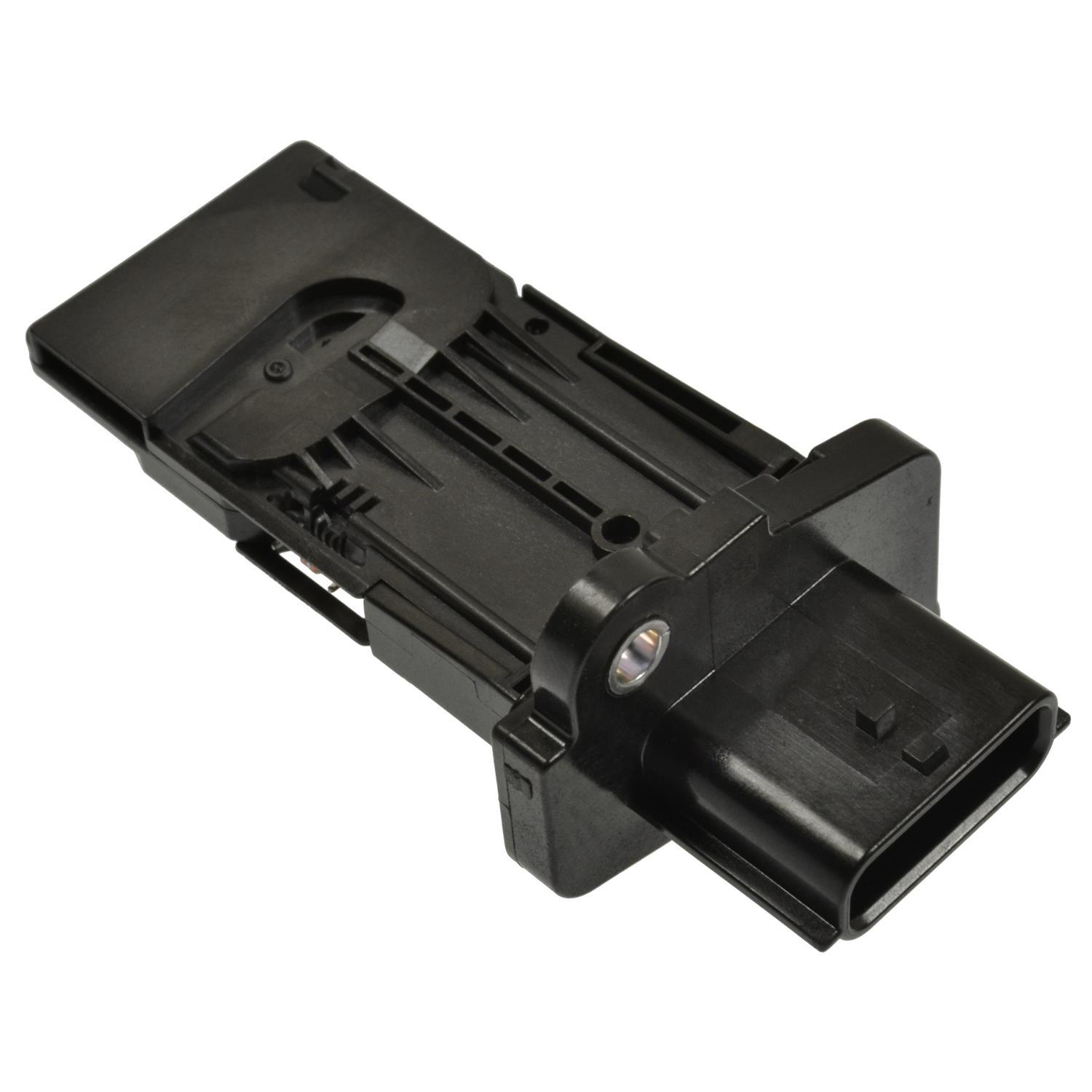 Standard Motor Products MAS0339 - Mass Air Flow Sensor Standard Motor Products MAS0339 Mass Air Flow Sensor product image 2 of 5