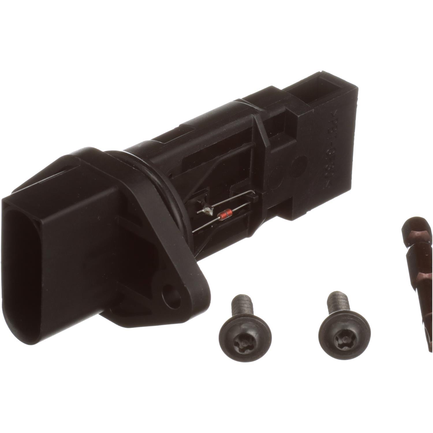 Standard Motor Products MAS0352 - Mass Air Flow Sensor Standard Motor Products MAS0352 Mass Air Flow Sensor product image 3 of 3