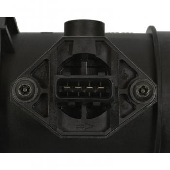 1998 Volvo V90 Mass Air Flow Sensor Standard Motor Products MAS0364 image 3 of 3