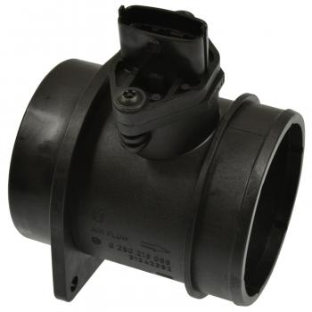 2002 Volvo V70 Mass Air Flow Sensor Standard Motor Products MAS0393 image 2 of 3