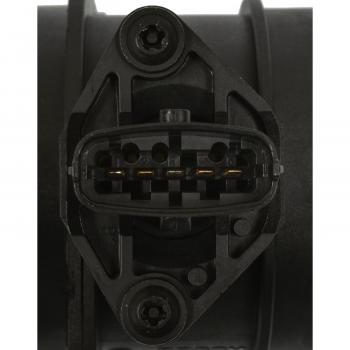 2010 Porsche Cayenne Mass Air Flow Sensor Standard Motor Products MAS0395 image 3 of 3