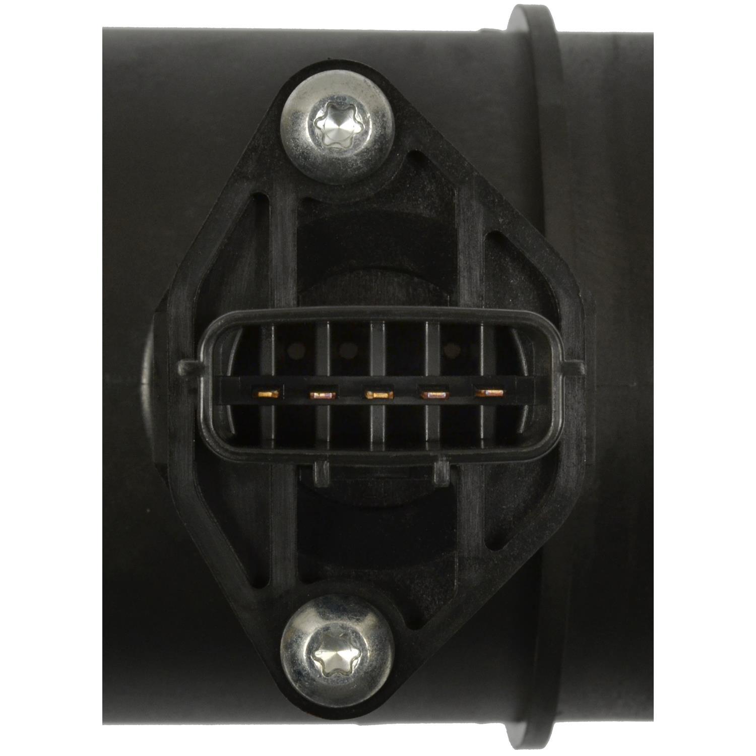 Standard Motor Products MAS0400 - Mass Air Flow Sensor Standard Motor Products MAS0400 Mass Air Flow Sensor product image 3 of 3
