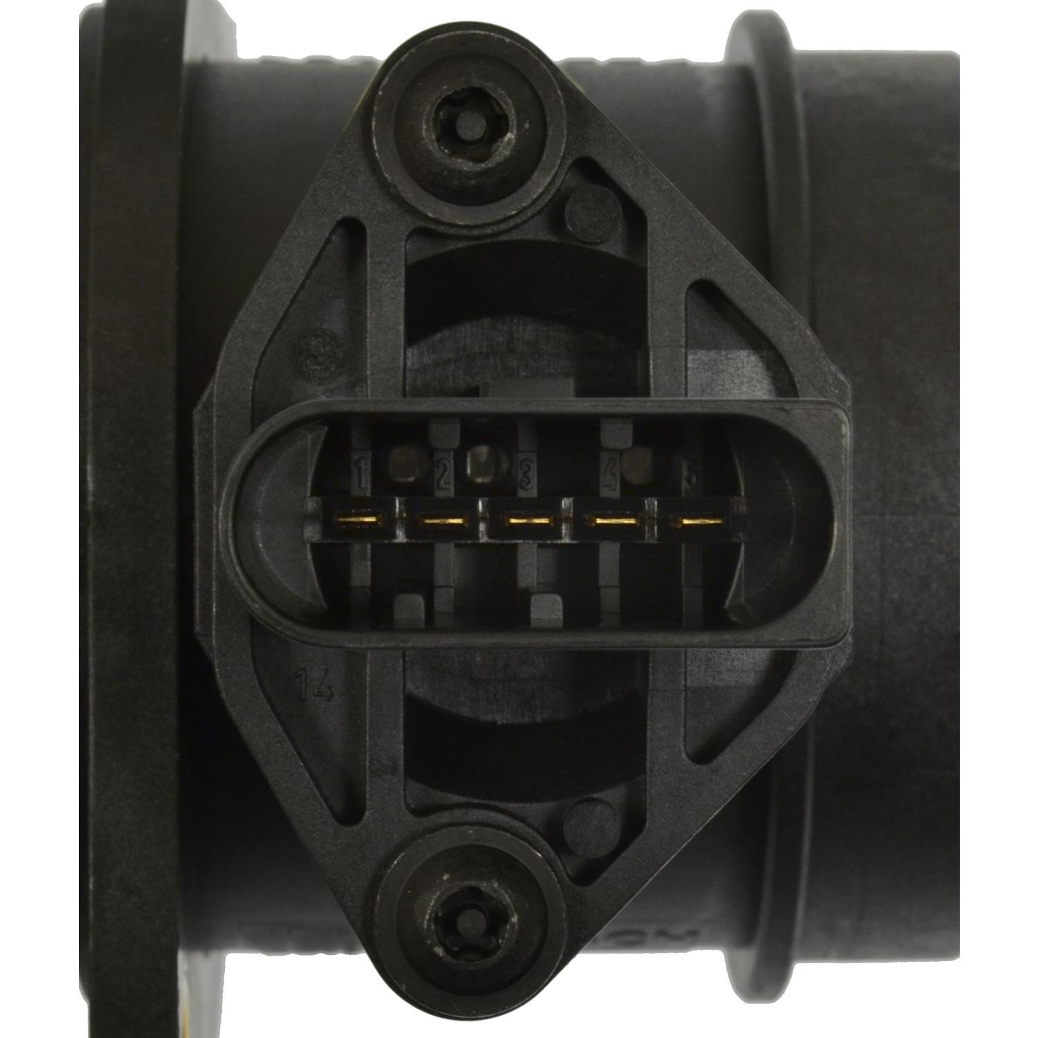 Standard Motor Products MAS0411 - Mass Air Flow Sensor Standard Motor Products MAS0411 Mass Air Flow Sensor product image 3 of 3