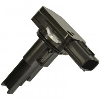 2016 Volvo XC70 Mass Air Flow Sensor Standard Motor Products MAS0446 image 2 of 4