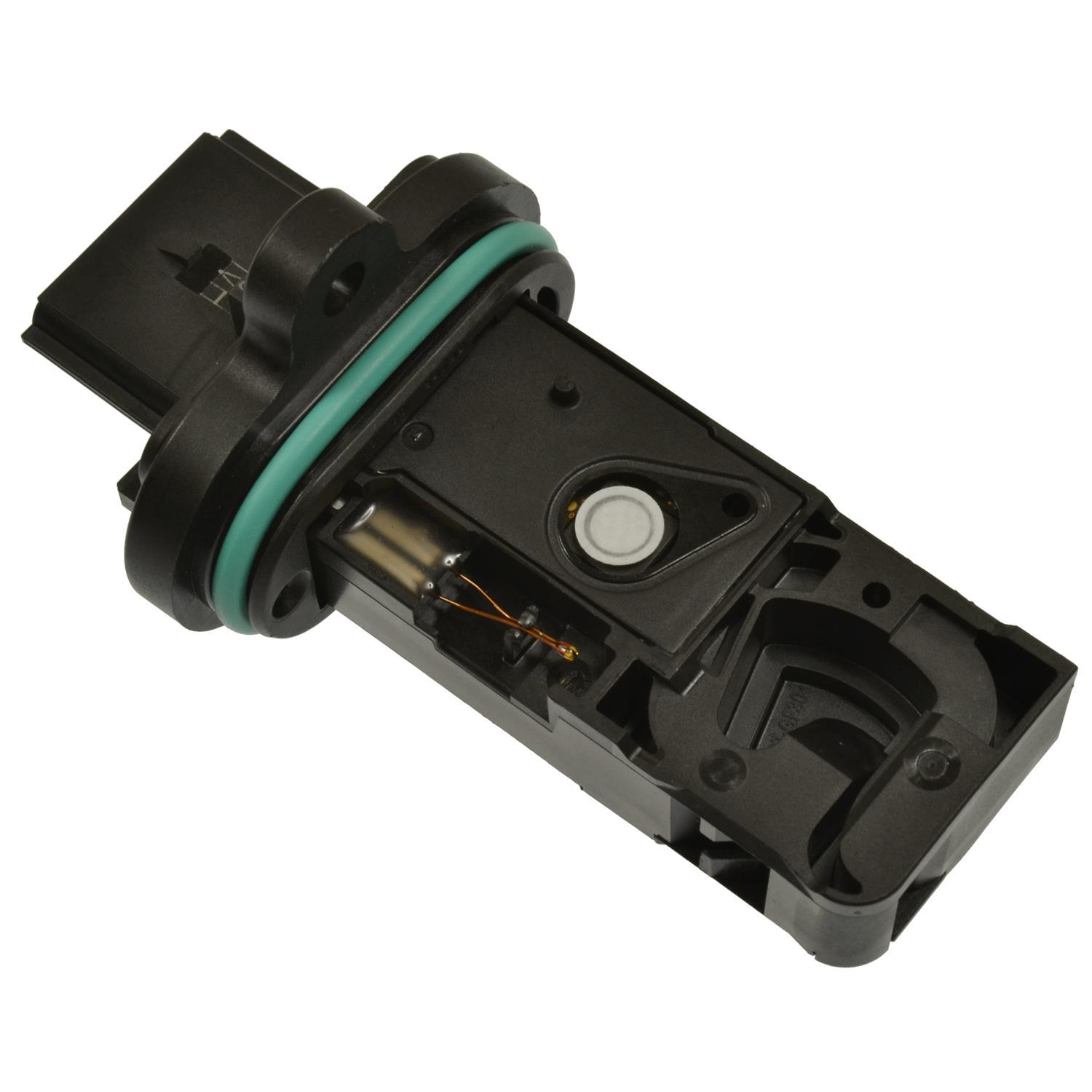 Standard Motor Products MAS0449 - Mass Air Flow Sensor Standard Motor Products MAS0449 Mass Air Flow Sensor product image 1 of 3