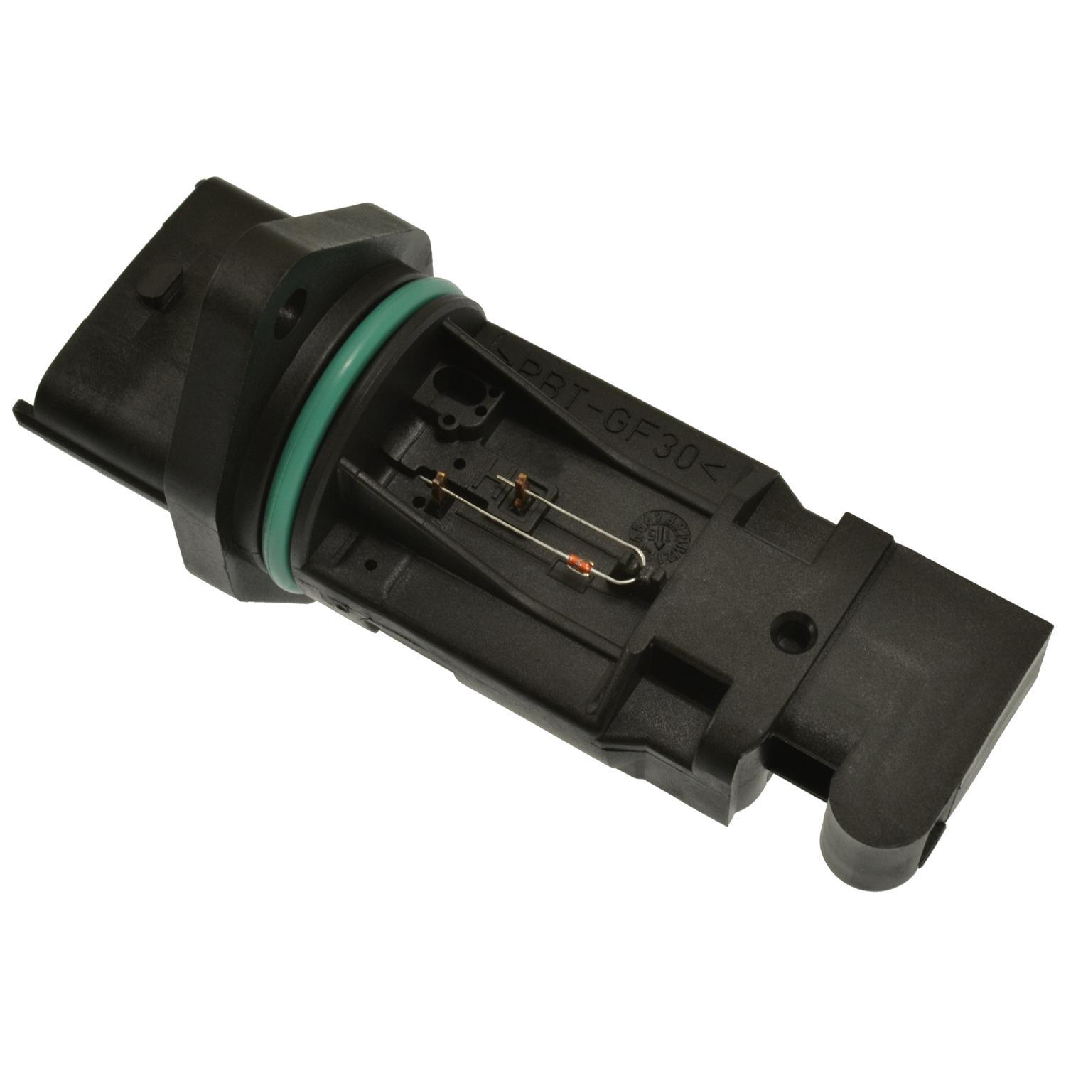 Standard Motor Products MAS0454 - Mass Air Flow Sensor Standard Motor Products MAS0454 Mass Air Flow Sensor product image 1 of 3