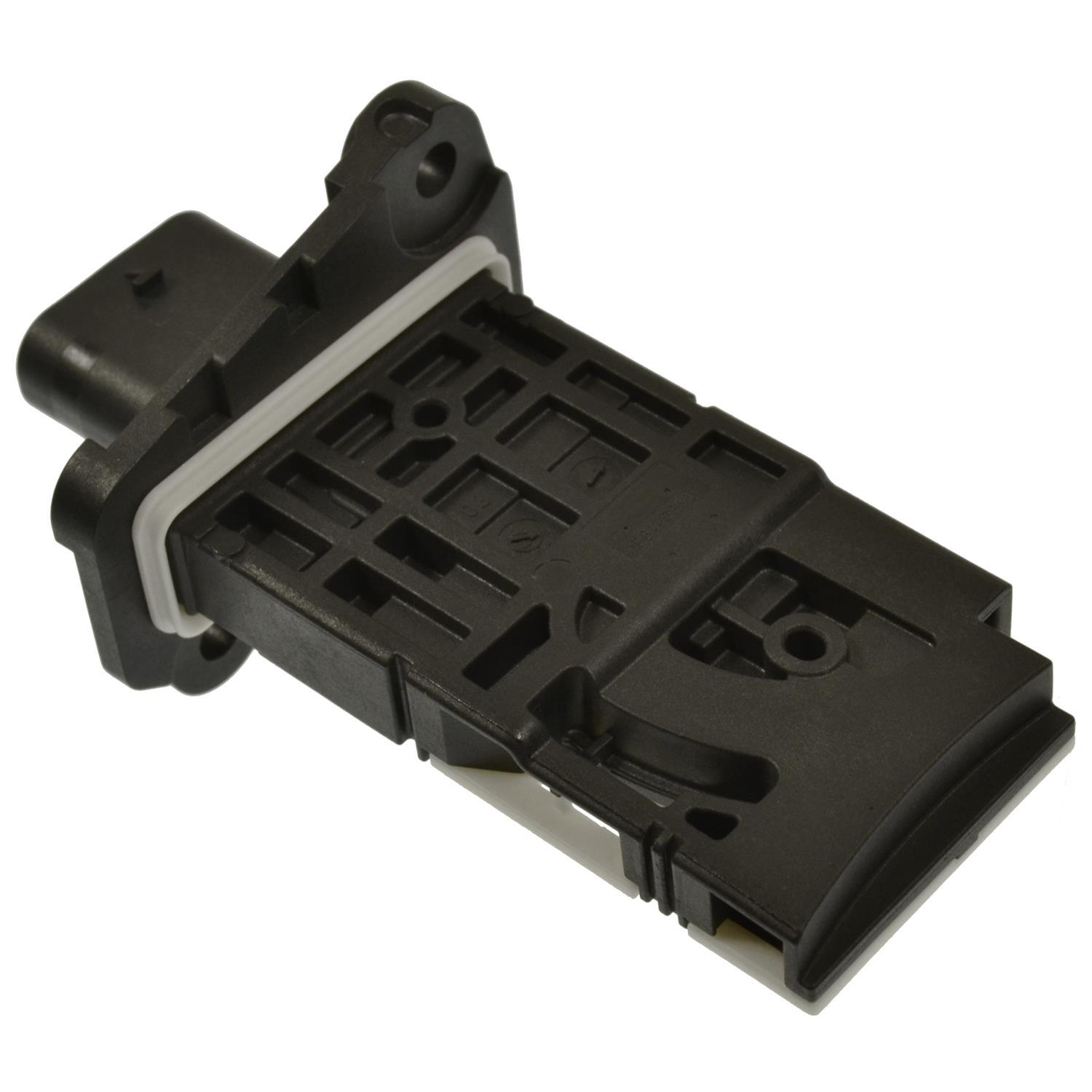 Standard Motor Products MAS0463 - Mass Air Flow Sensor Standard Motor Products MAS0463 Mass Air Flow Sensor product image 1 of 3