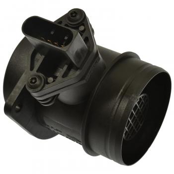 2001 Volkswagen Beetle Mass Air Flow Sensor Standard Motor Products MAS0469 image 2 of 3