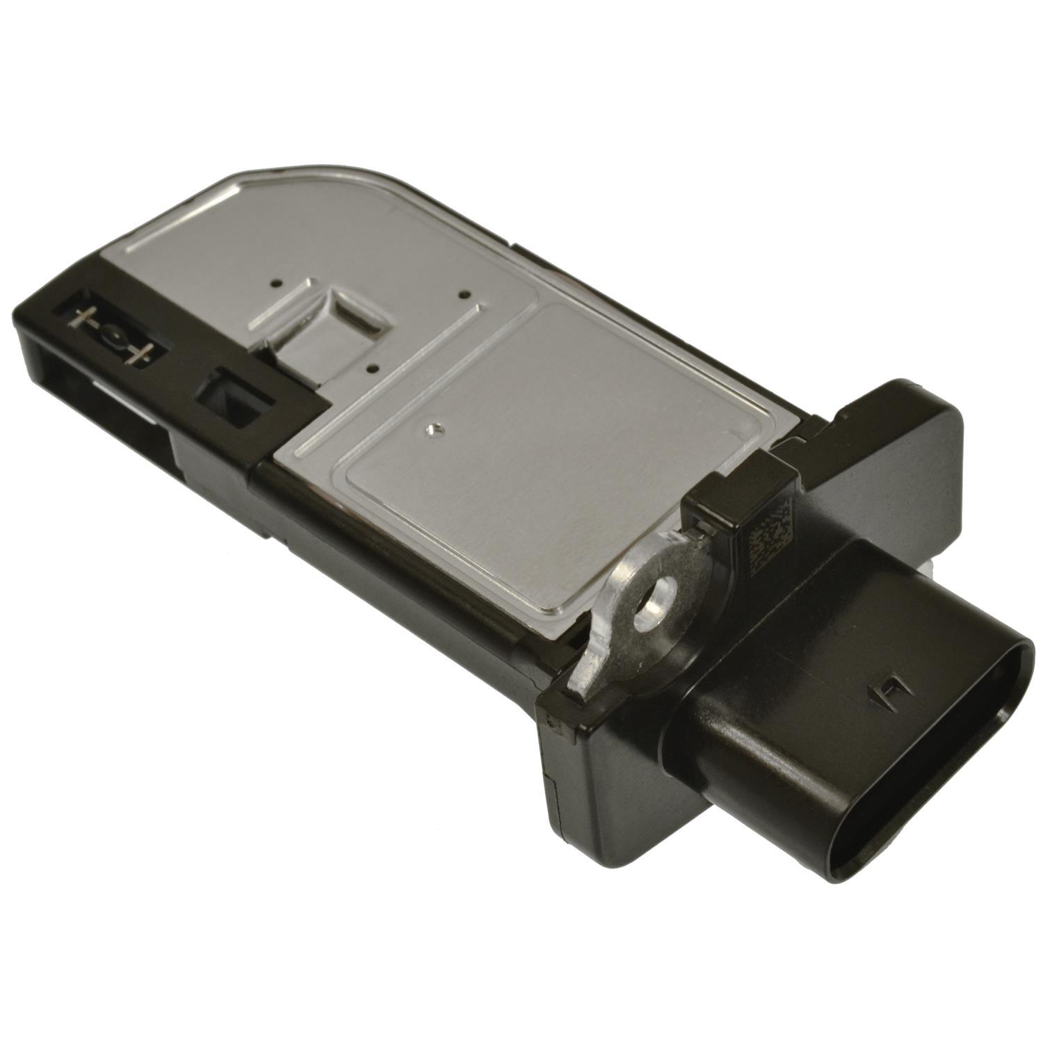 Standard Motor Products MAS0516 - Mass Air Flow Sensor Standard Motor Products MAS0516 Mass Air Flow Sensor product image 2 of 3