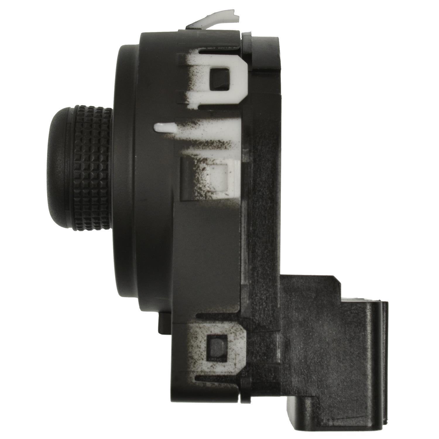 Standard Motor Products MRS117 - Door Window Switch Standard Motor Products MRS117 Door Remote Mirror Switch product image 3 of 3