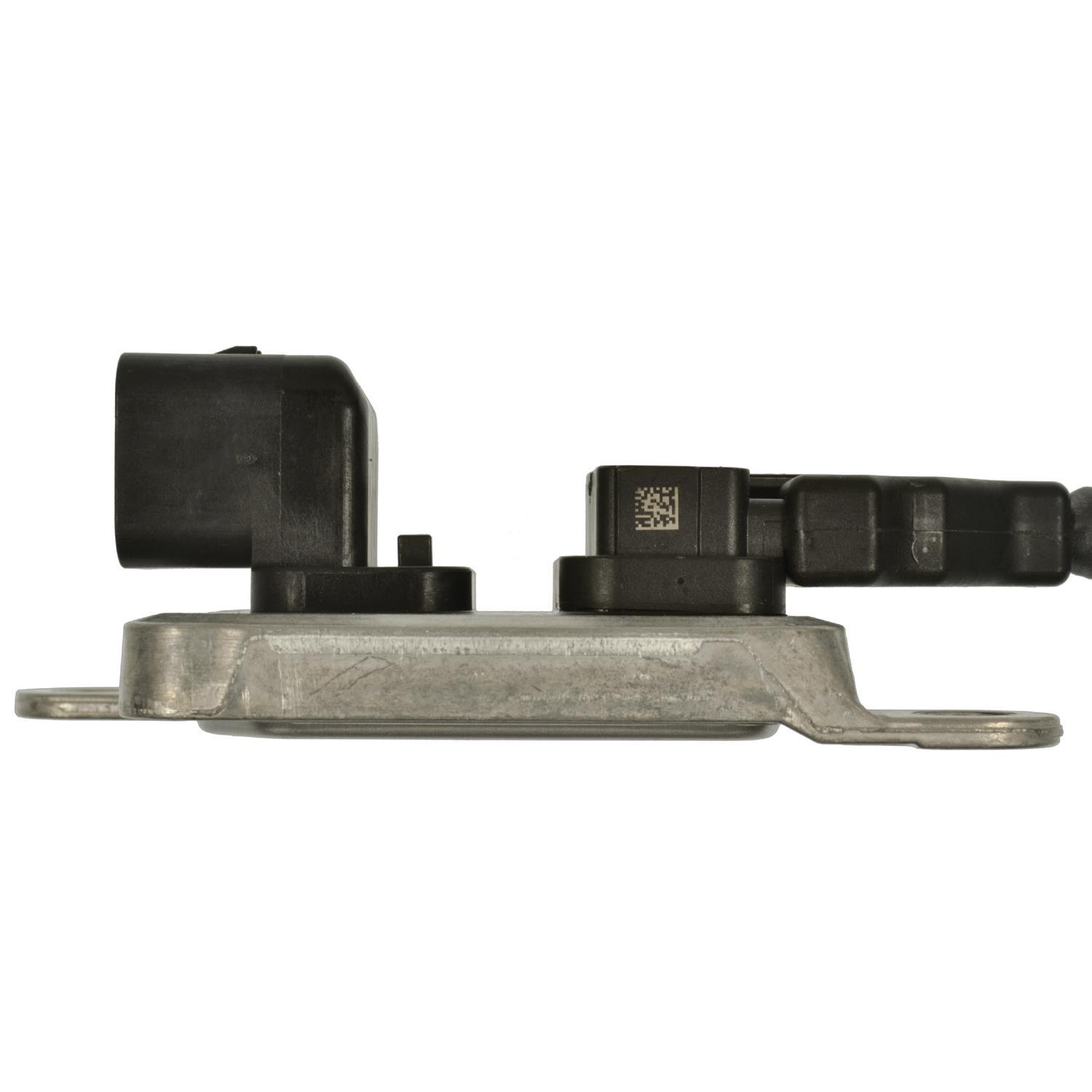 Standard Motor Products NOX002 NOx (Nitrogen Oxide) Sensor product image 2 of 4