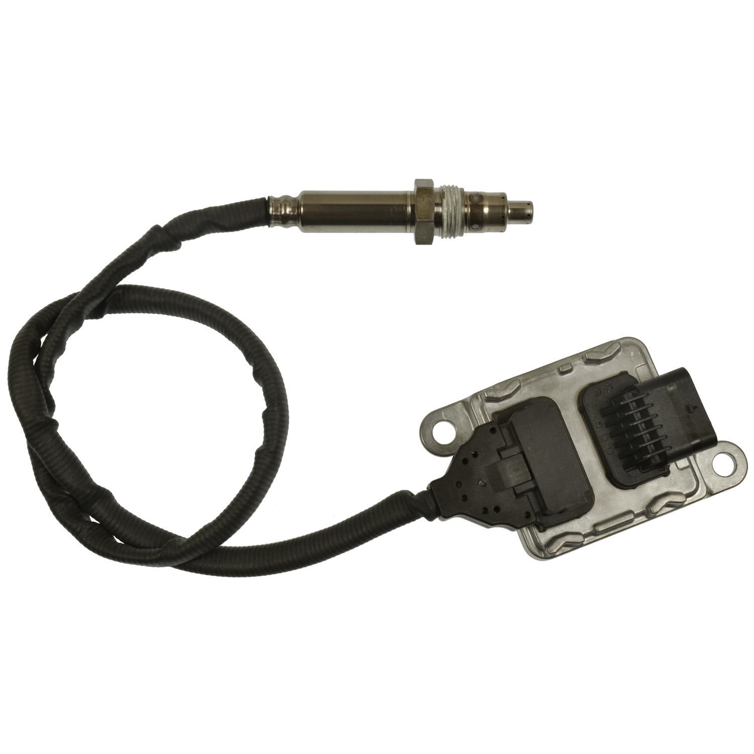 Standard Motor Products NOX007 - NOx (Nitrogen Oxide) Sensor Standard Motor Products NOX007 NOx (Nitrogen Oxide) Sensor product image 3 of 4