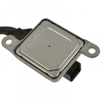 2016 GMC Savana 4500 NOx (Nitrogen Oxide) Sensor Downstream Standard Motor Products NOX021 image 1 of 4
