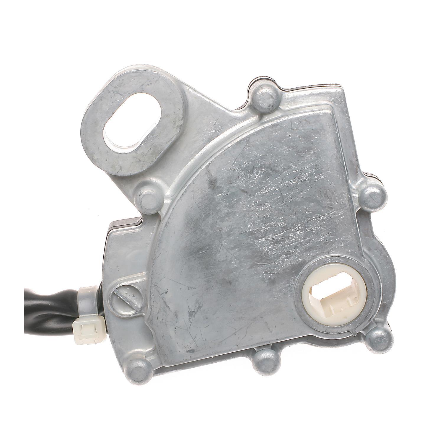 Standard Motor Products NS152 - Neutral Safety Switch Standard Motor Products NS152 Neutral Safety Switch product image 2 of 4