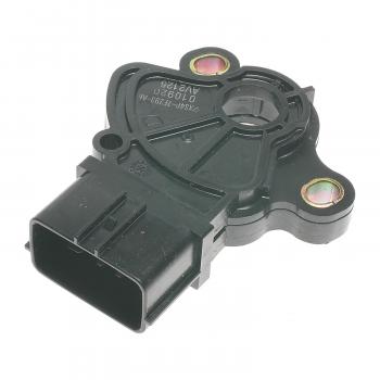 2007 Ford Focus Back Up Light Switch Standard Motor Products NS199 image 2 of 3