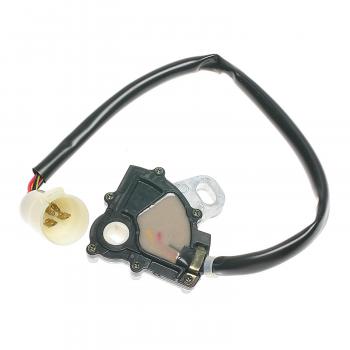 1992 Suzuki Sidekick Neutral Safety Switch Standard Motor Products NS266 image 2 of 3