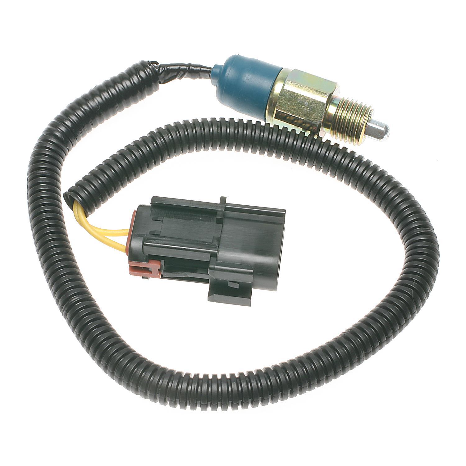 Standard Motor Products NS272 - Clutch Starter Safety Switch Standard Motor Products NS272 Clutch Pedal Position Switch product image 2 of 3