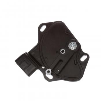1998 Subaru Legacy Neutral Safety Switch Standard Motor Products NS589 image 1 of 4