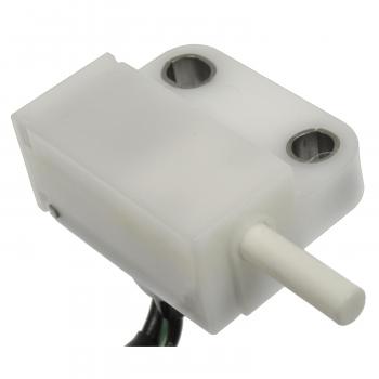 2003 Mazda Protege5 Cruise Control Release Switch Standard Motor Products NS617 image 1 of 3