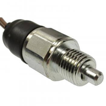 2015 Nissan Xterra Neutral Safety Switch Standard Motor Products NS673 image 1 of 3