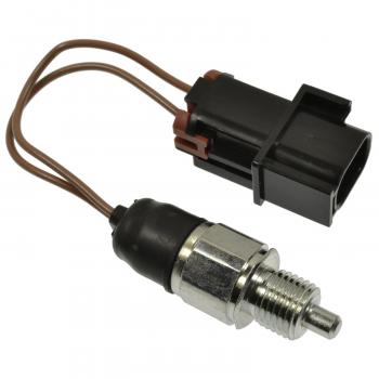 2015 Nissan Xterra Neutral Safety Switch Standard Motor Products NS673 image 2 of 3