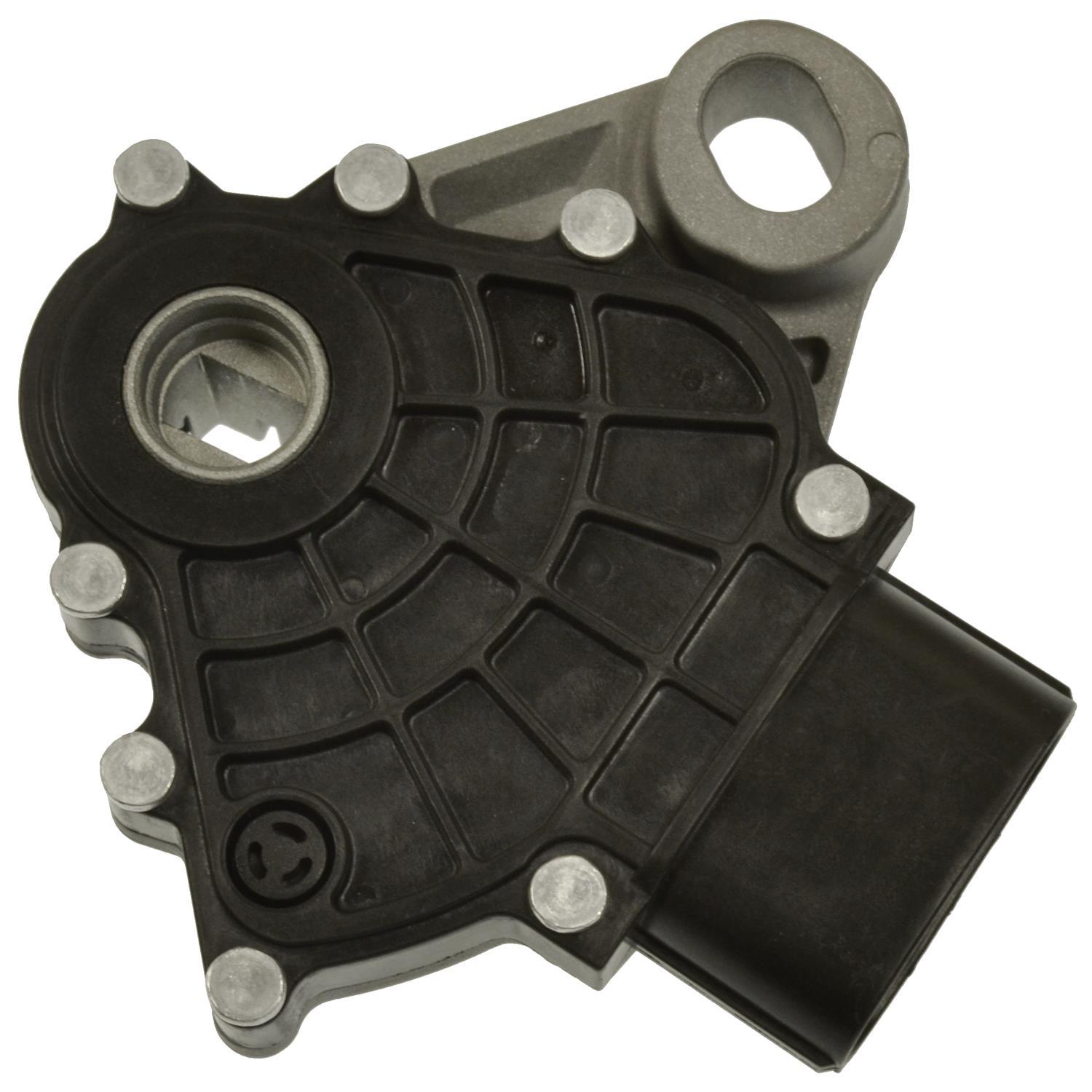 Standard Motor Products NS674 - Neutral Safety Switch Standard Motor Products NS674 Neutral Safety Switch product image 1 of 3