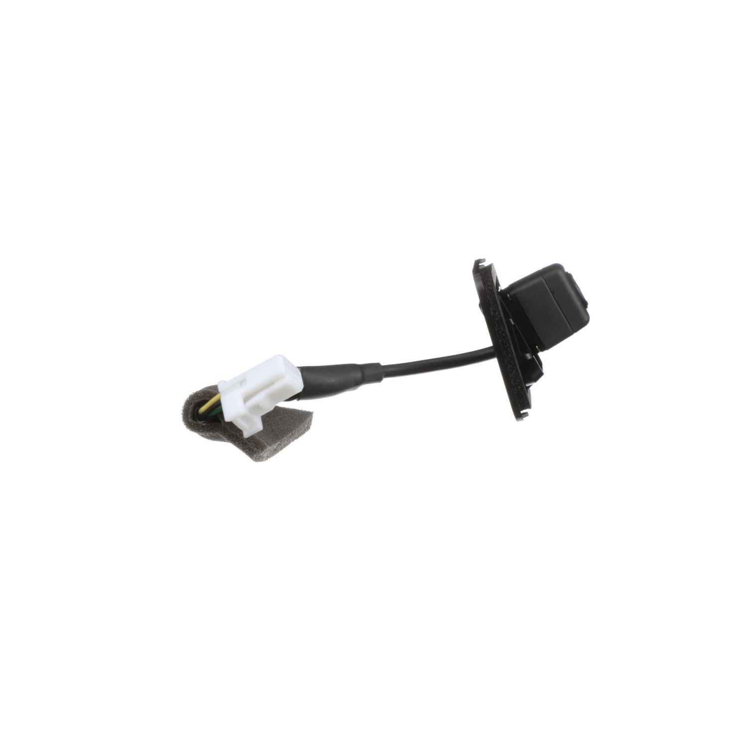 Standard Motor Products PAC143 - Park Assist Camera Standard Motor Products PAC143 Park Assist Camera product image 1 of 8