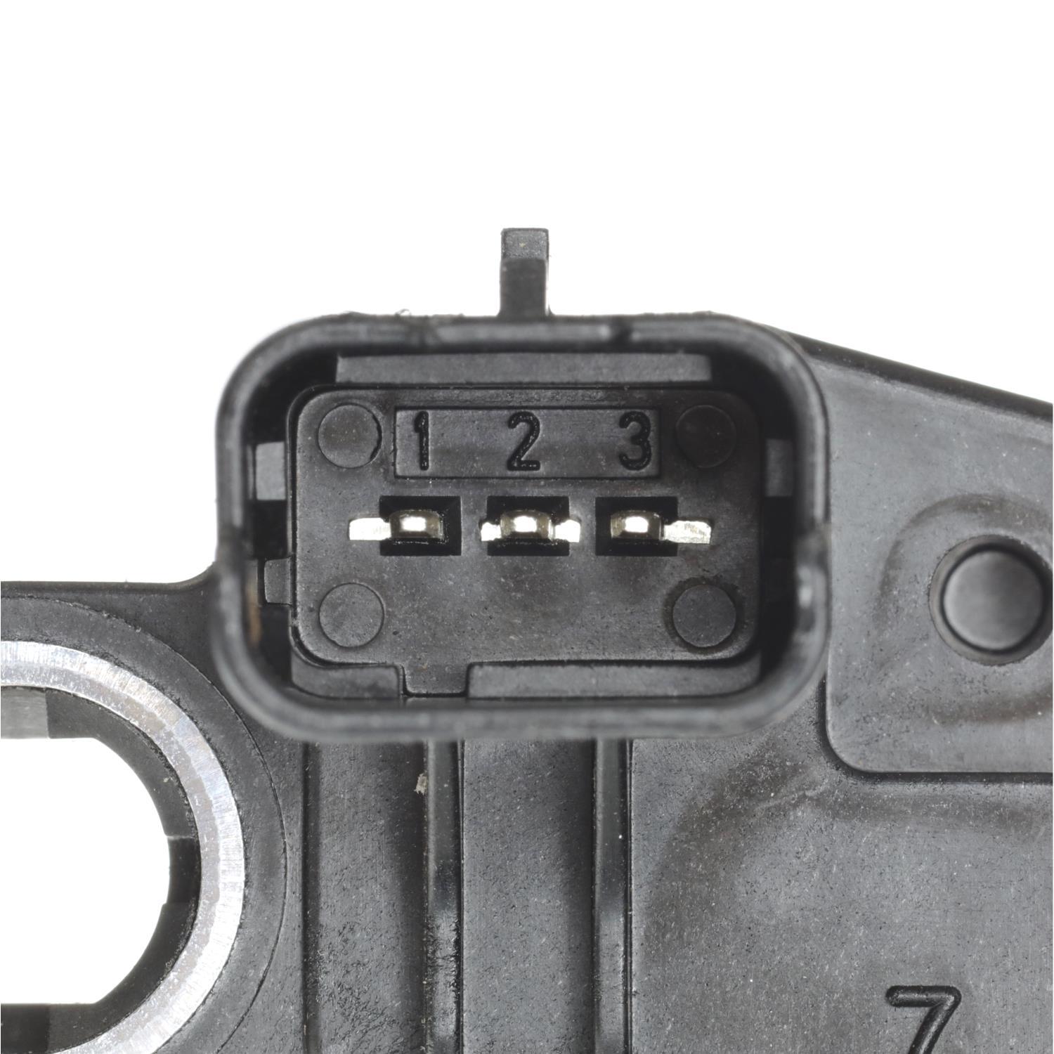 Standard Motor Products PC1002 - Engine Crankshaft Position Sensor Standard Motor Products PC1002 Engine Crankshaft Position Sensor product image 4 of 9