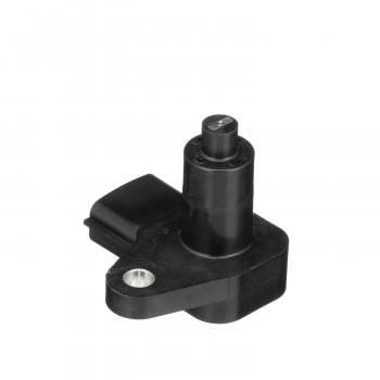 2001 Nissan Maxima Engine Crankshaft Position Sensor Standard Motor Products PC165 image 1 of 4