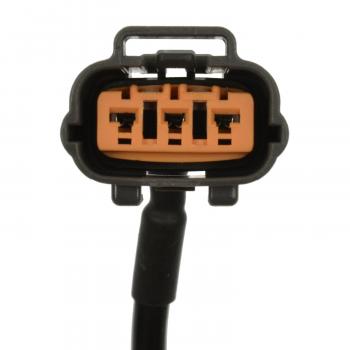 2003 Mazda Protege Engine Crankshaft Position Sensor Standard Motor Products PC443 image 3 of 3