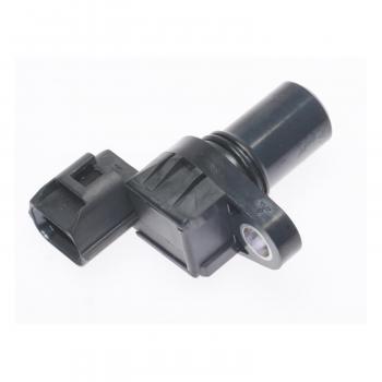 1999 Chevrolet Tracker Ignition Knock (Detonation) Sensor Standard Motor Products PC825 image 1 of 3