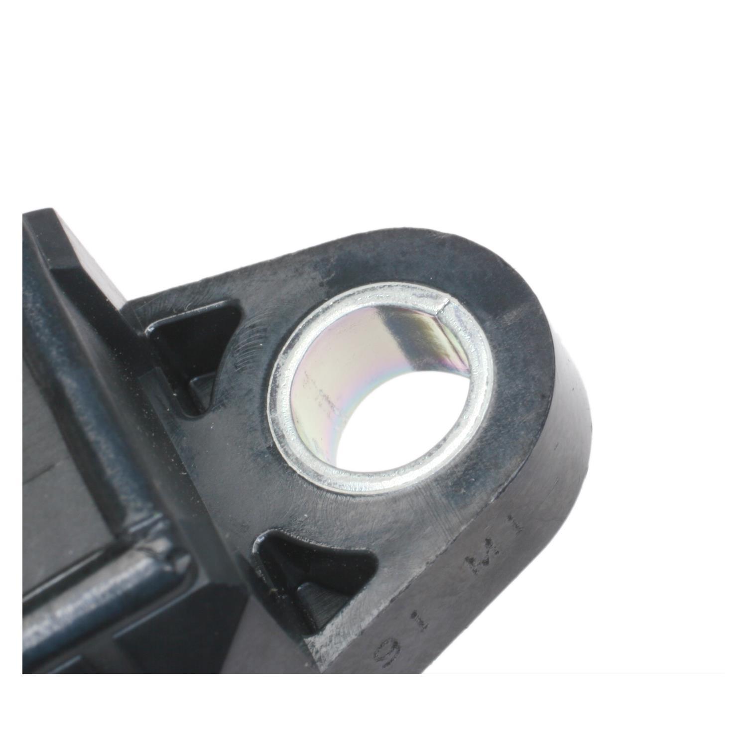 Standard Motor Products PC825 - Ignition Knock (Detonation) Sensor Standard Motor Products PC825 Ignition Knock (Detonation) Sensor product image 3 of 3