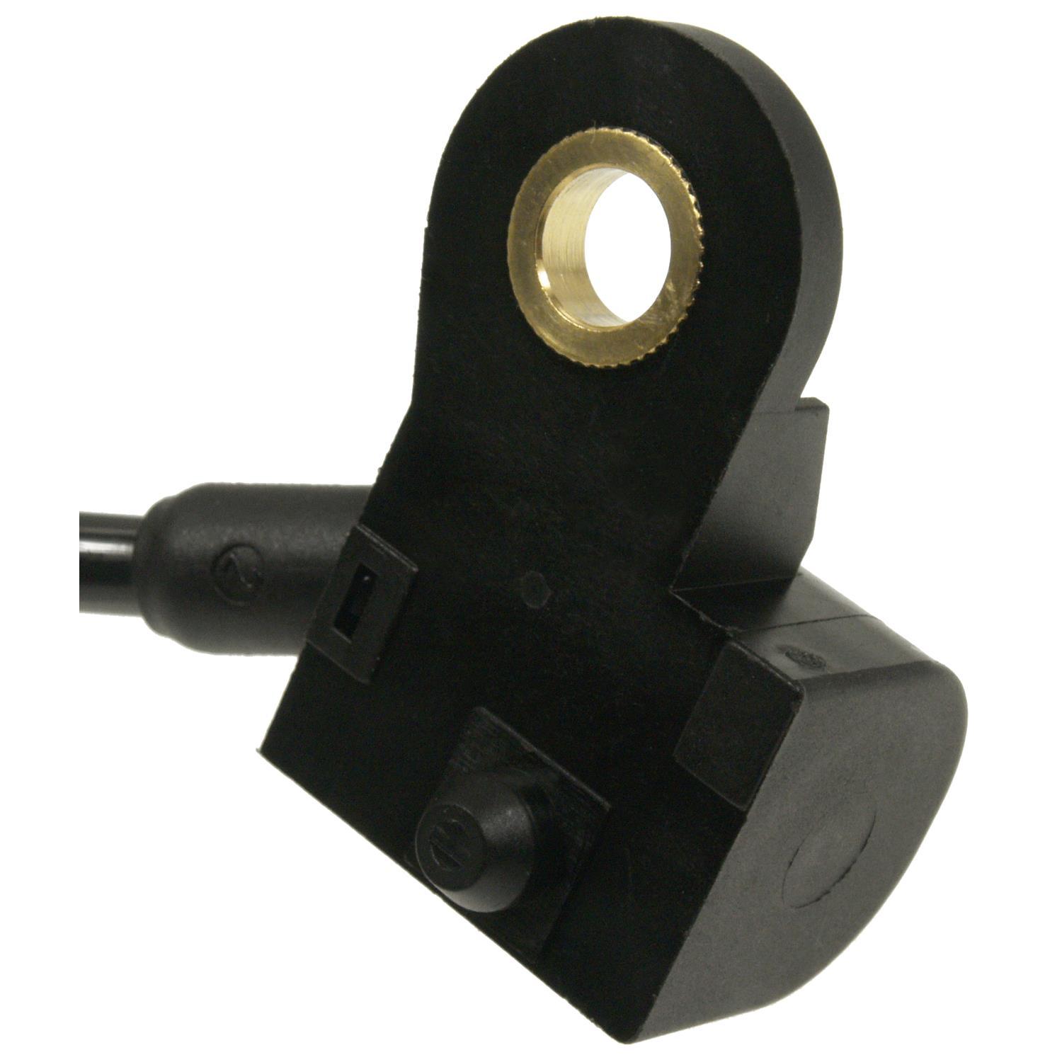Standard Motor Products PC836 - Engine Camshaft Position Sensor Standard Motor Products PC836 Engine Camshaft Position Sensor product image 1 of 3