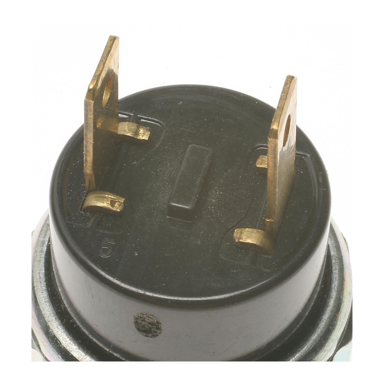 Standard Motor Products PCS127 - A/C Compressor Cut-Out Switch Standard Motor Products PCS127 A/C Compressor Cut-Out Switch product image 2 of 3