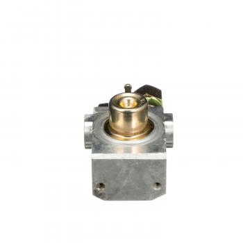 1991 Pontiac Tempest Fuel Injection Pressure Regulator Standard Motor Products PR106 image 3 of 4