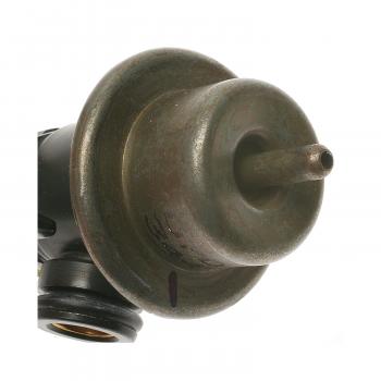 1994 Oldsmobile Silhouette Fuel Injection Pressure Regulator Standard Motor Products PR112 image 1 of 3