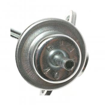 1999 Mitsubishi 3000GT Fuel Injection Pressure Regulator Standard Motor Products PR122 image 1 of 3