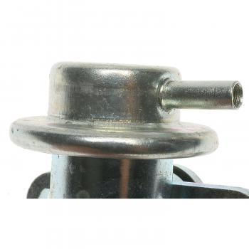 1994 Mitsubishi Expo LRV Fuel Injection Pressure Regulator Standard Motor Products PR186 image 1 of 3