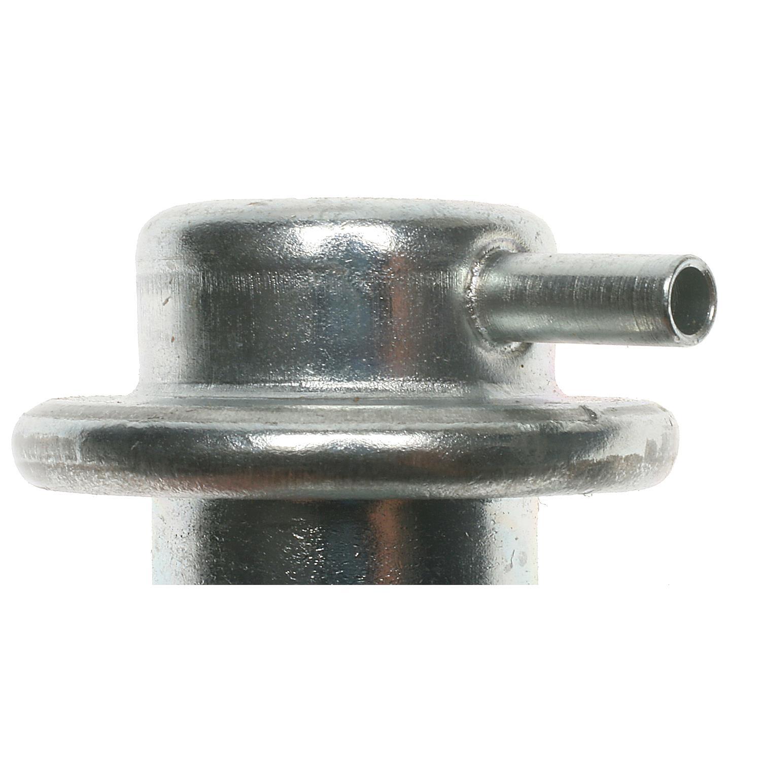 Standard Motor Products PR187 - Fuel Injection Pressure Regulator Standard Motor Products PR187 Fuel Injection Pressure Regulator product image 1 of 3