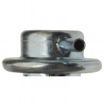 1994 Mazda RX-7 Fuel Injection Pressure Regulator Standard Motor Products PR194 image 1 of 3