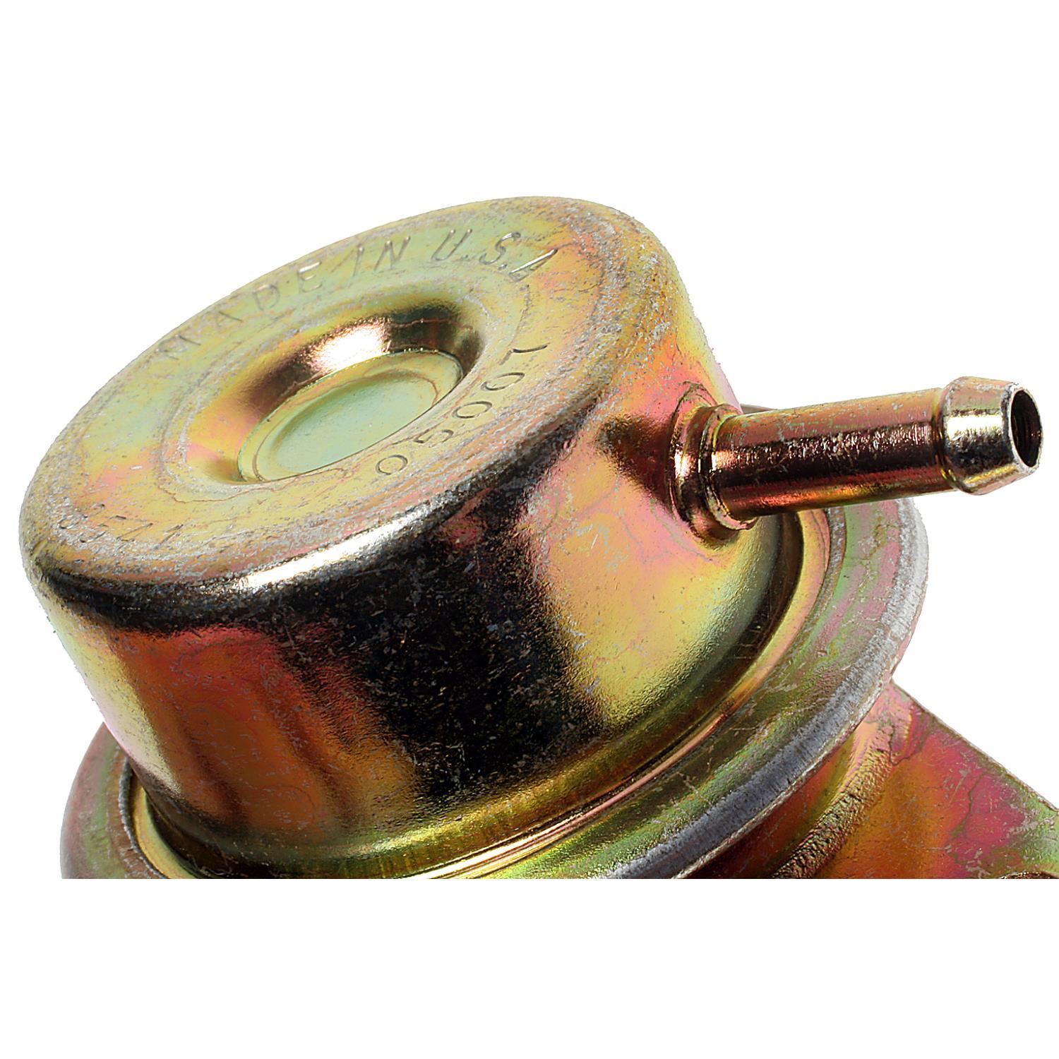 Standard Motor Products PR206 - Fuel Injection Pressure Regulator Standard Motor Products PR206 Fuel Injection Pressure Regulator product image 1 of 2