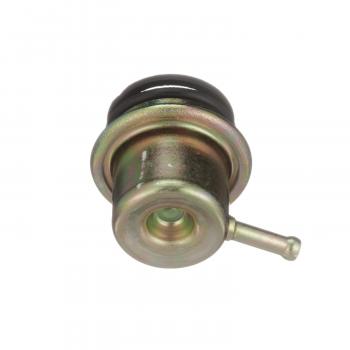 2002 Pontiac Firebird Fuel Injection Pressure Regulator Standard Motor Products PR207 image 2 of 4