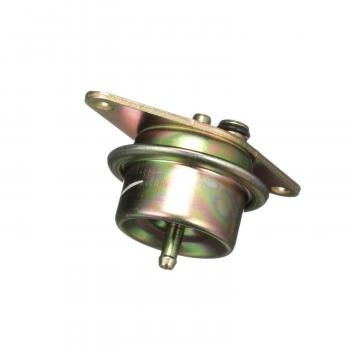 1996 Ford E-350 Econoline Fuel Injection Pressure Regulator Standard Motor Products PR208 image 1 of 4