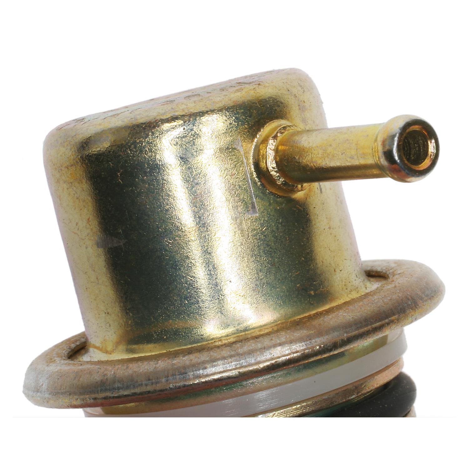 Standard Motor Products PR215 - Fuel Injection Pressure Regulator Standard Motor Products PR215 Fuel Injection Pressure Regulator product image 2 of 3